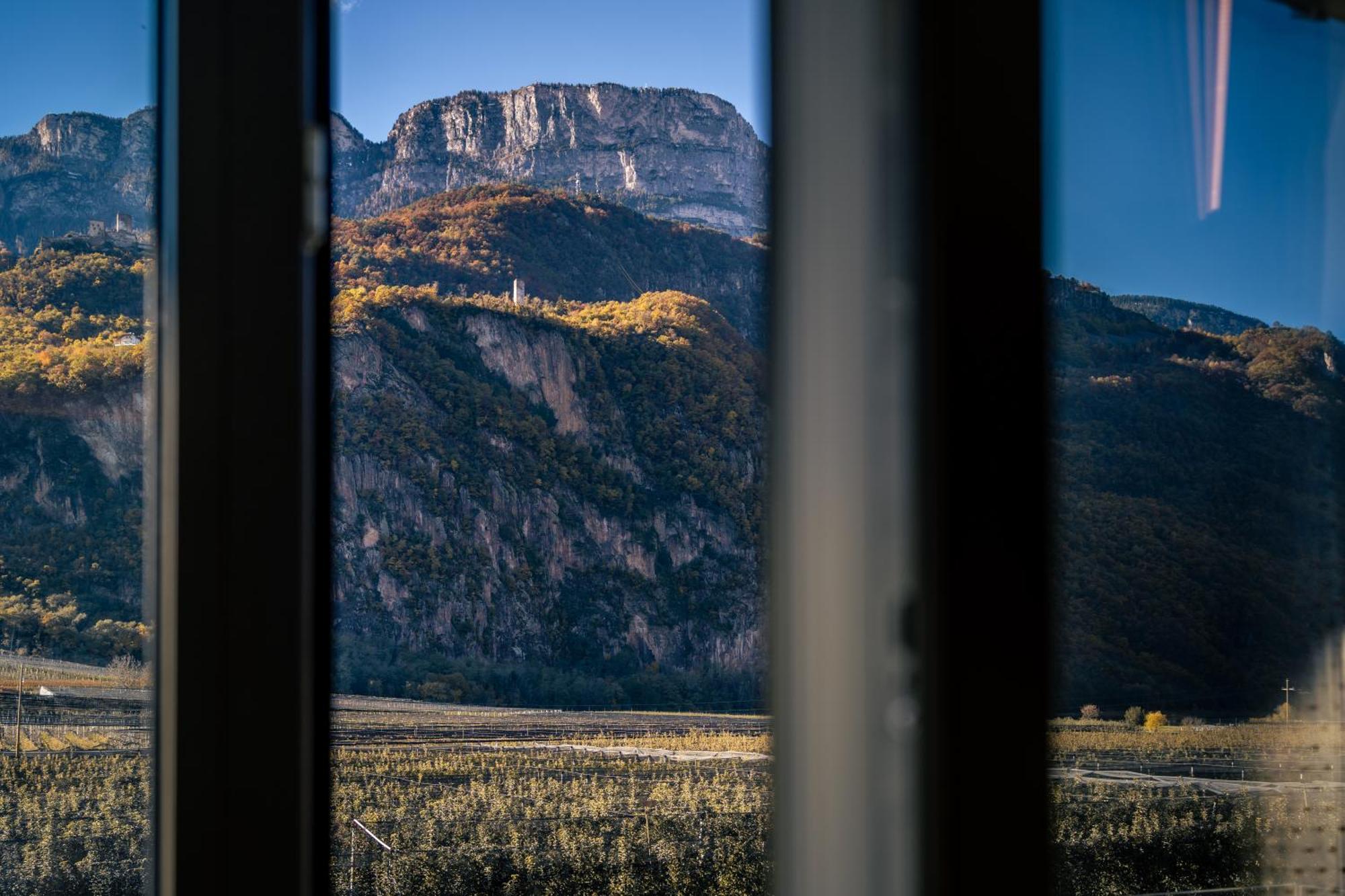 The Lodge Sporthotel - Golfclub Eppan Appiano Sulla Strada Del Vino Exterior photo