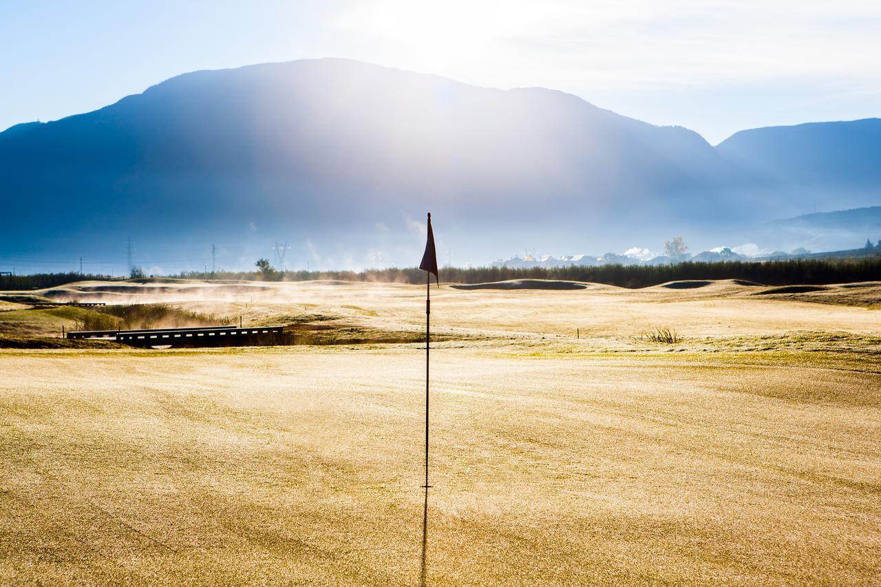 The Lodge Sporthotel - Golfclub Eppan Appiano Sulla Strada Del Vino Exterior photo