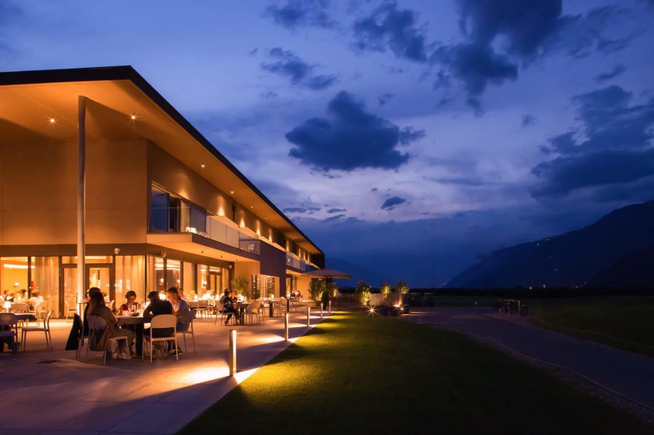 The Lodge Sporthotel - Golfclub Eppan Appiano Sulla Strada Del Vino Exterior photo